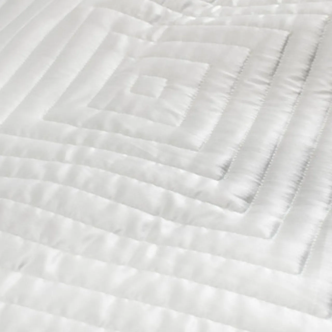 Z Gallerie Ares Bedding - Pearl> Solid Bedding | Textured Bedding