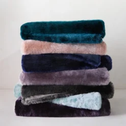 Z Gallerie Bijou Throw - Sapphire><noscript><img width=