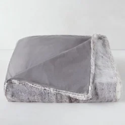 Z Gallerie Chinchilla Throw - Grey><noscript><img width=