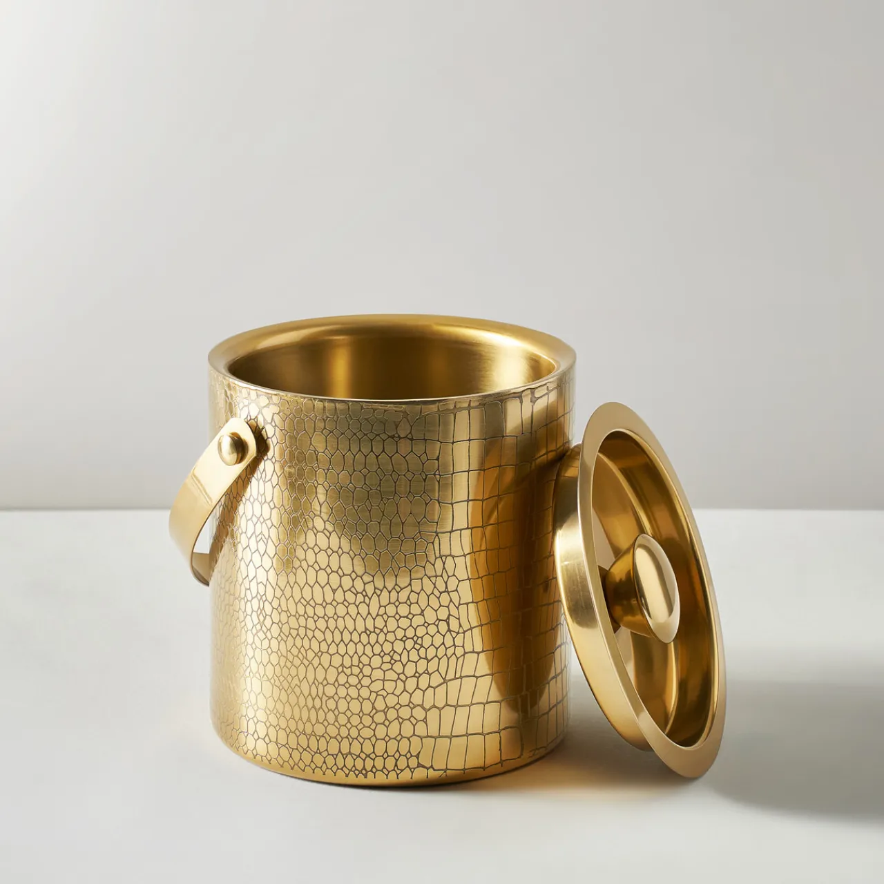 Z Gallerie Croc Embossed Ice Bucket> Décor Sale | Living Room Decor