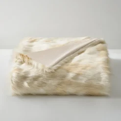 Z Gallerie Edurn Spotted Throw 50" x 60"><noscript><img width=