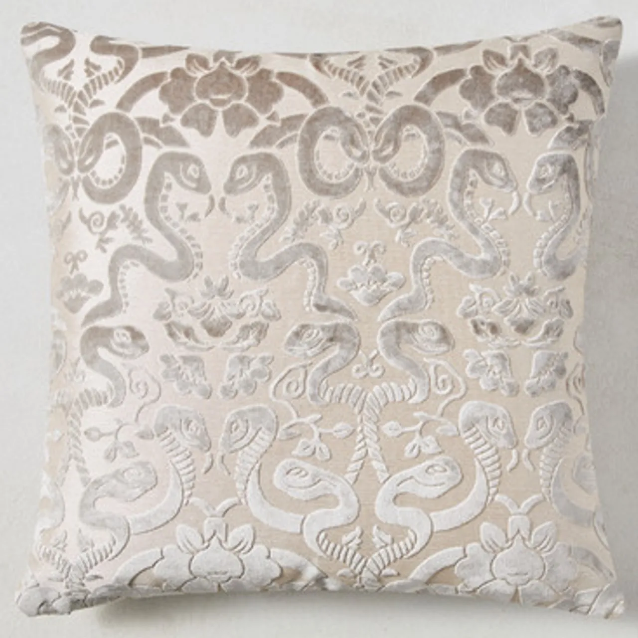 Z Gallerie Giardino Pillow 22" - Blush> Textile Sale | Solid Pillows