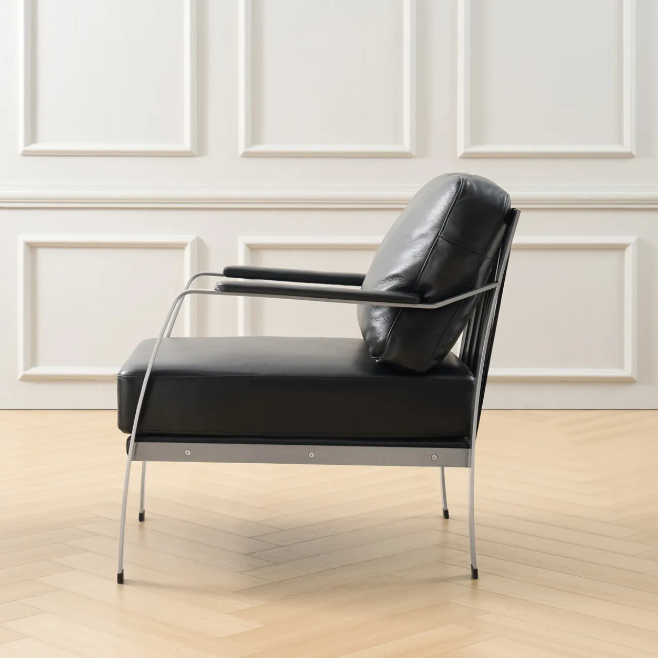 Z Gallerie Giuseppe Modern Genuine Leather Armchair> Accent Chairs