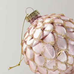 Z Gallerie Glittered Scallop Ornament - Set of 4><noscript><img width=