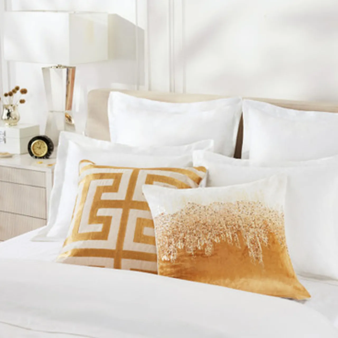 Z Gallerie Joie De Vivre Pillow 22" - Gold> Textile Sale | Patterned Pillows