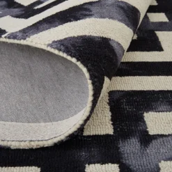 Z Gallerie Lauren Rug - Black/Ivory><noscript><img width=