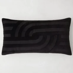 Z Gallerie Linus Lumbar Pillow - Black> Textile Sale | Pillows