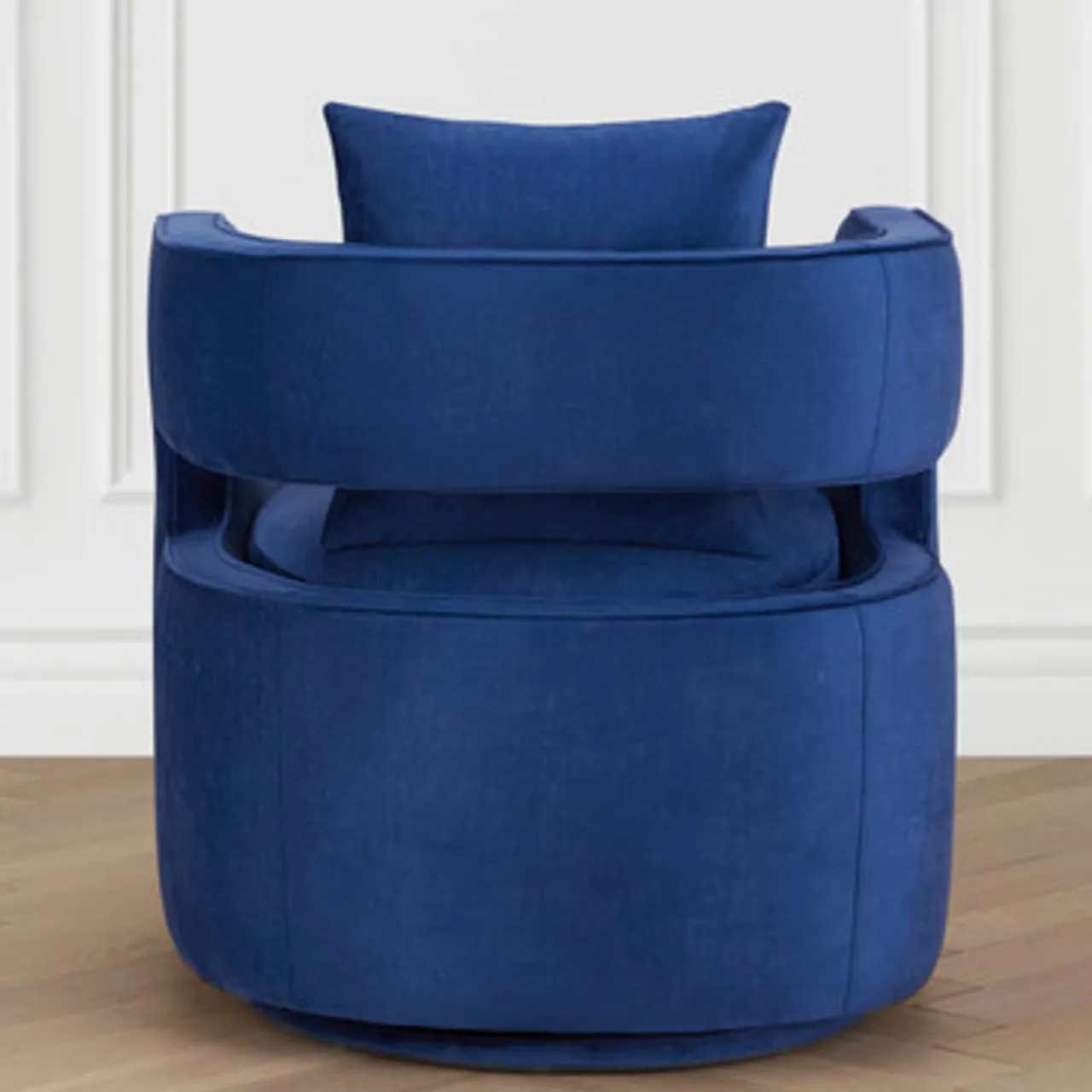 Z Gallerie Lottie Swivel Chair> Accent Chairs