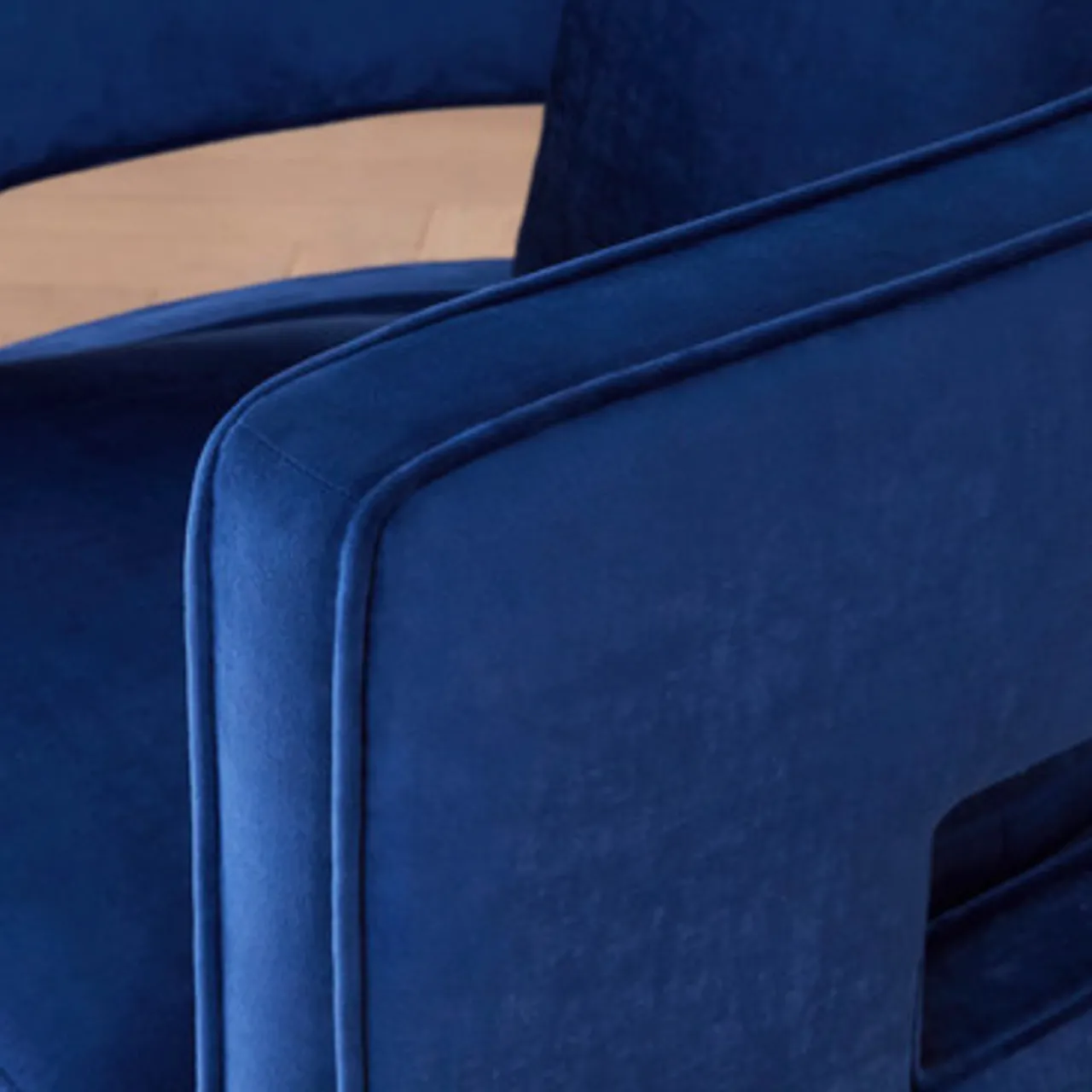 Z Gallerie Lottie Swivel Chair> Accent Chairs