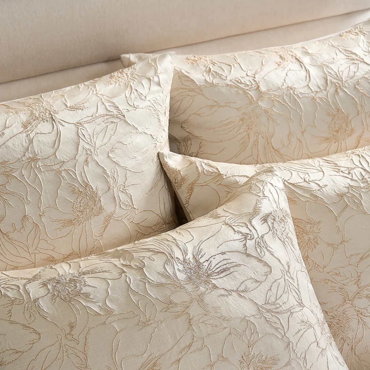 Z Gallerie Mimoza Bedding Set - Champagne> Printed Bedding | Duvets Covers & Shams
