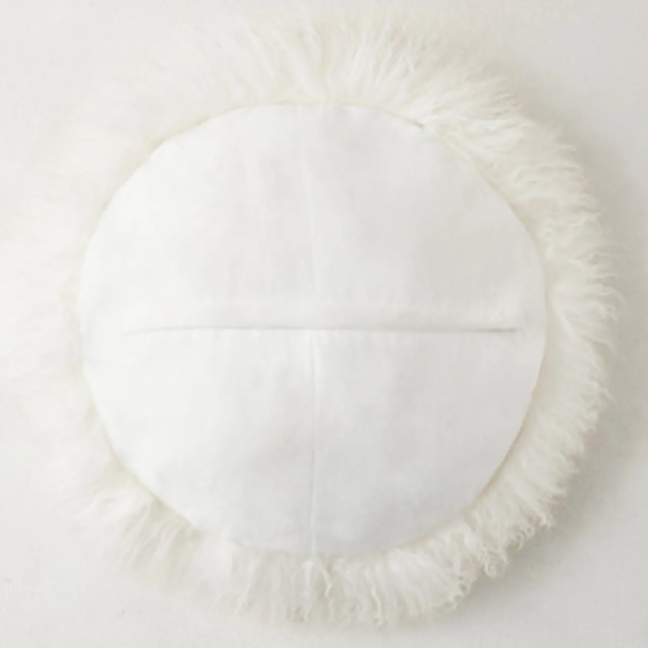 Z Gallerie Mongolian Round Pillow 18" - White> Textile Sale | Mongolian & Fur Pillows