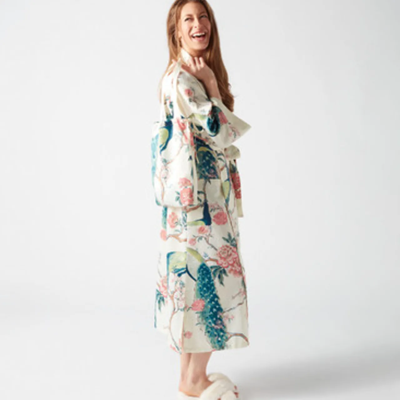 Z Gallerie Pavo Robe Set - Ivory> Textile Sale | Gift
