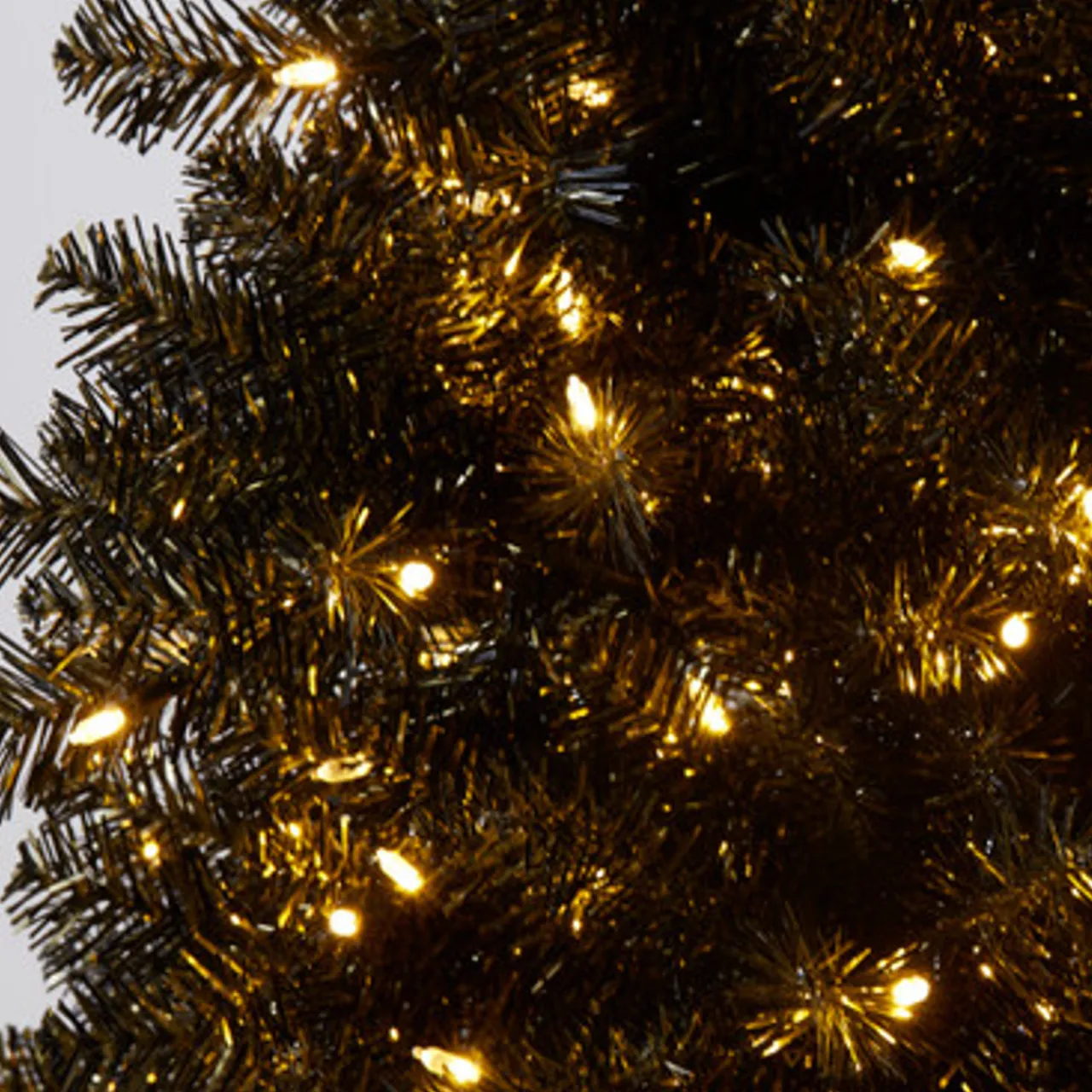 Z Gallerie Pre-Lit Black And Gold Tree 7'> Floral | Pre-lit Trees & Garland