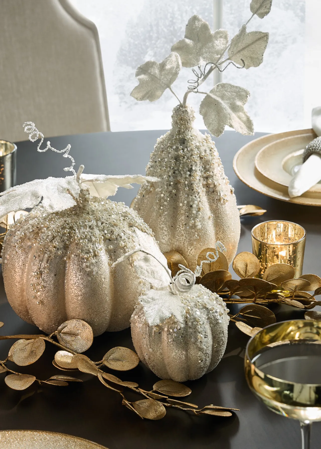 Z Gallerie Shimmer Eucalyptus Garland> Floral | Pre-lit Trees & Garland