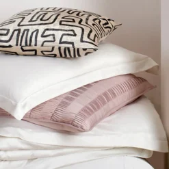 Z Gallerie Solange Bedding - Pearl><noscript><img width=