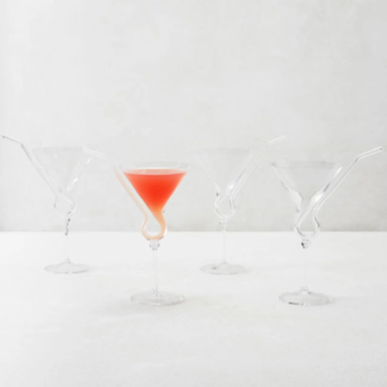 Z Gallerie Straw Martini - Set of 2> Barware & Entertaining | Tabletop Sale