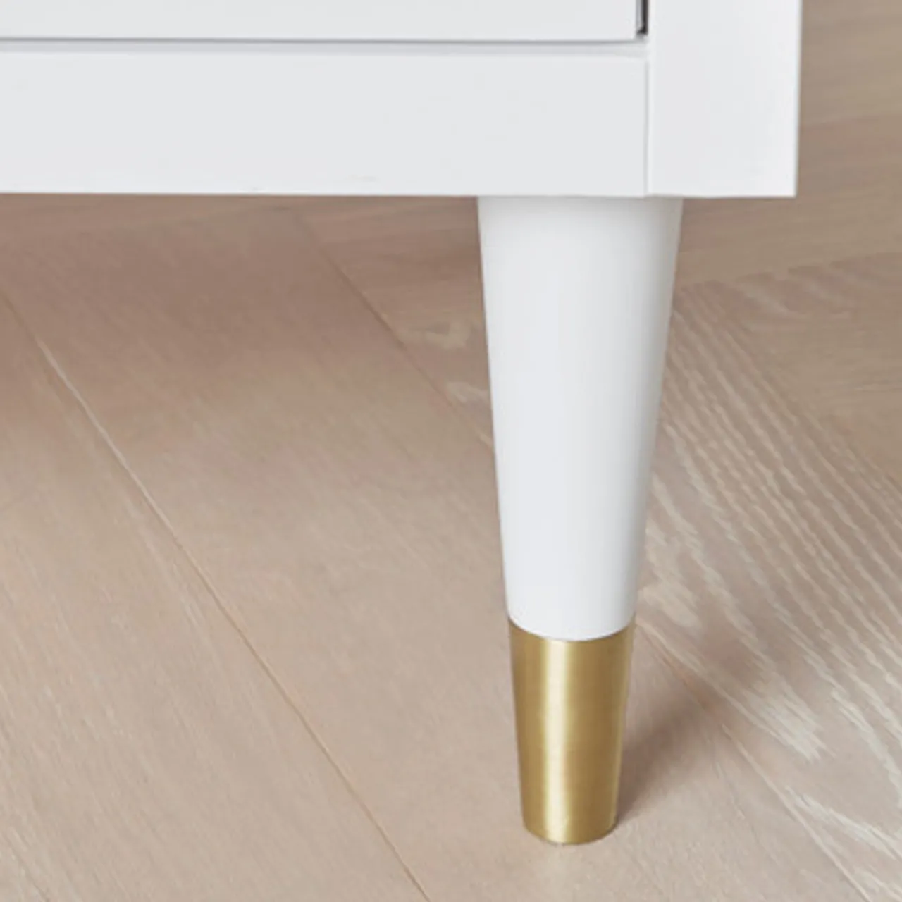 Z Gallerie Uptown 6 Drawer Dresser - White> Dressers