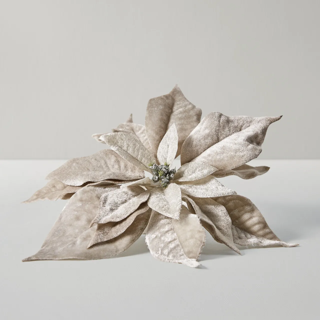 Z Gallerie Velvet Poinsettia Clip - Grey - Set of 3> Ornaments | Décor Sale